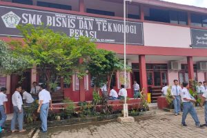 smk swasta di bekasi